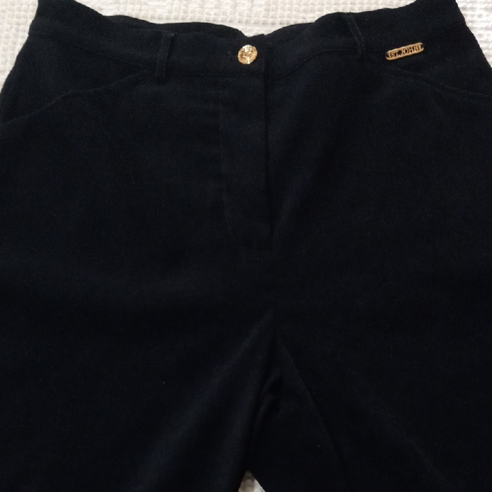 ST. JOHN SPORT Black High-Waisted Pants with Gold Button ST. JOHN LOGO SZ.6